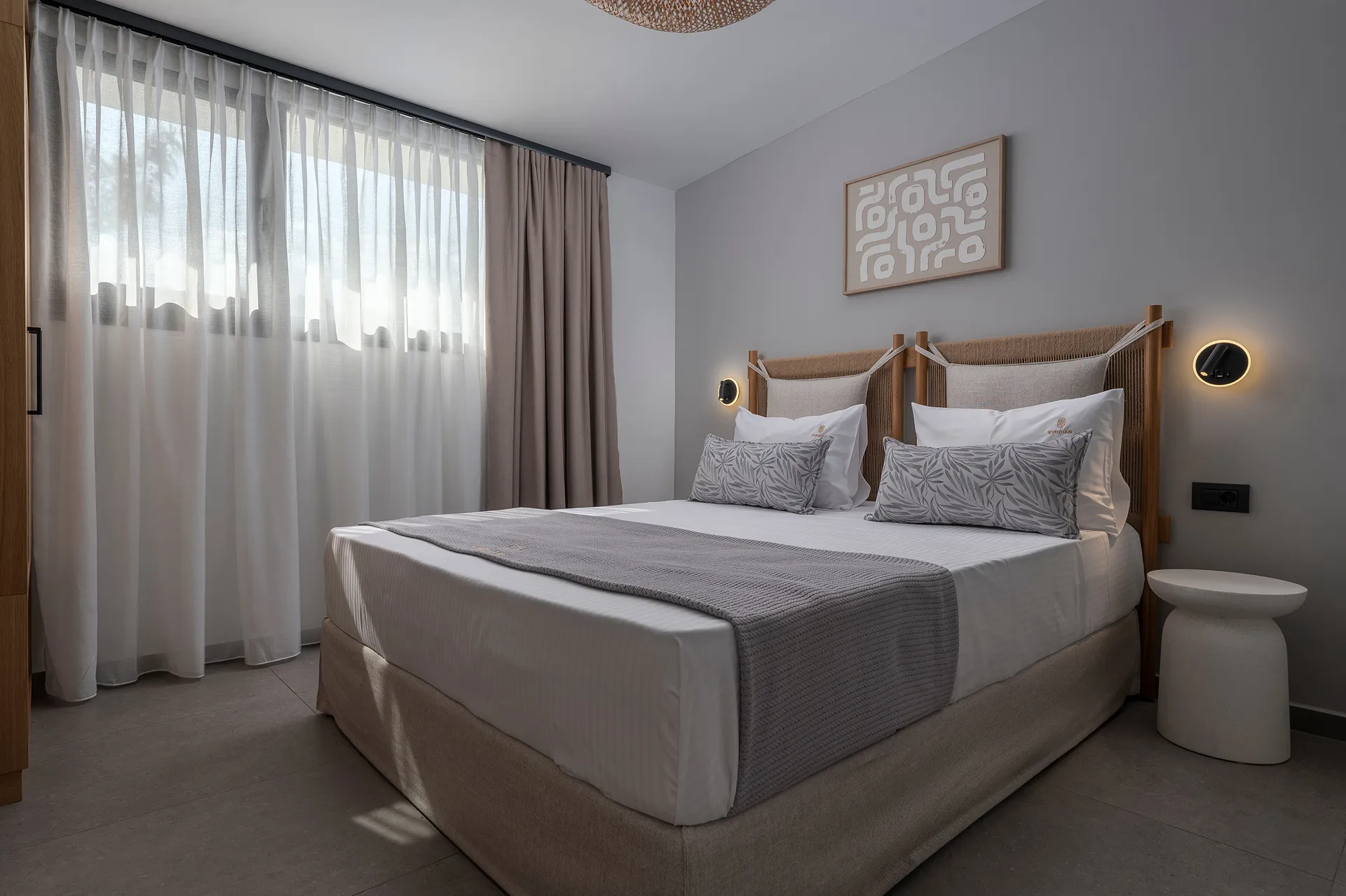 Tiara Holidays - Viridian Executive Villas - Prestige 3-Bedroom Villa with Private Pool - spavaća soba 1